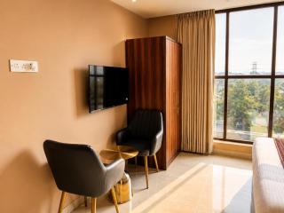 Hotel Supreme Regency - 2