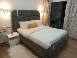 Lyne homes 1 bedroom apartment - 2