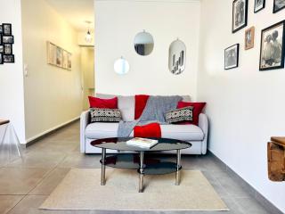 La Dauphine - Private Parking & Courtyard - 5