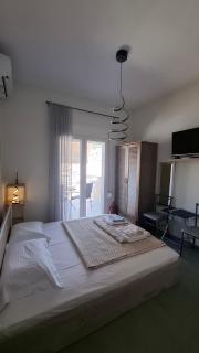 The Suite - 7