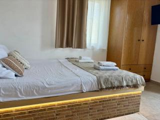 F Apartments Blue by Goutos Luxury Living - 7