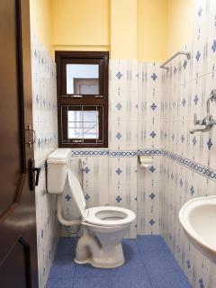Himalune Nomad Guest House - 7