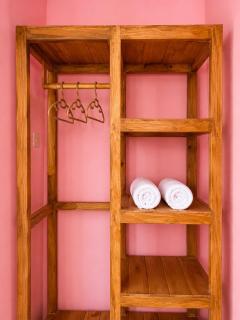Himalune Nomad Guest House - 8