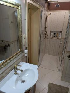 Historical stylish apartment - 7