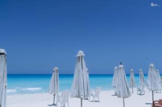 منتجع سنتوريني الساحل الشمالي - 0