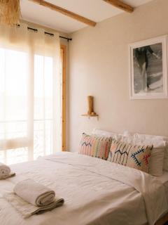 The Lodge - Boutique Hotel and Creative Residency - 0