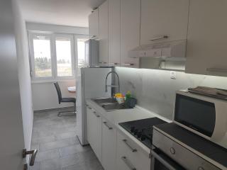 Apartment Zara with garage - 7
