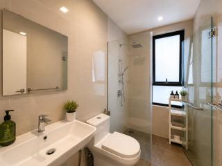 4BR KLCC View MRT 2min Free Parking Big Unit - 4