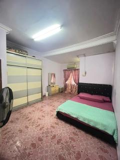 D Azizah Stay - 8