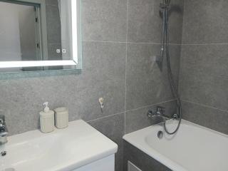 Apartament - 4