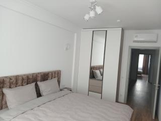 Apartament cu trei camere și Parcare subterană - 0