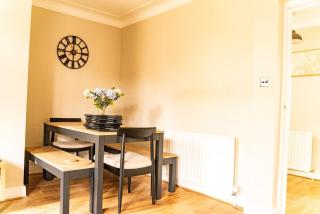 Perfect for Families & Groups Sleeps Up to 10 Free Wi-Fi - 1