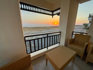 Aqua Blue Bay Full Sea View Stunning View - 9