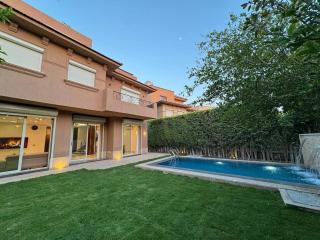 Garden Villa with Private Pool Plus Resort Access - 0
