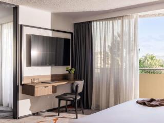 Mercure Brisbane Spring Hill - 3