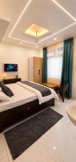 Home in Bhimtal, Staycation with WIFI, Parking - 5