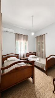 Authentic Beirut Home in Achrafieh - 9