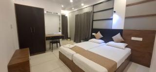 Aashi's Inn - 9