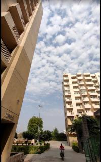 Premium Aura Stays 2 BHK Luxury Family Stay - 6
