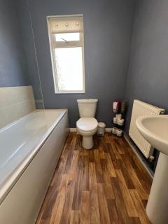 Liverpool Lily House - Stylish 4 BR - Group Stay - 2