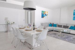 Luxurious penthouse in La Cala Casa Banderas - 3 Golf Facilites close by! - 5