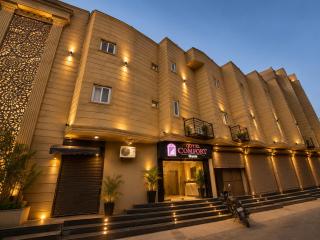 Qotel Comfort Oasis Rajouri Garden - Newly Built 2026 - 5