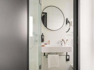 ibis Antwerpen Centrum - 1