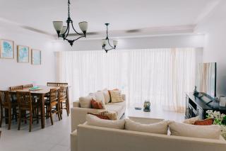 Punta Cana 2BR - 3 Min to Bibijagua Beach - 3 Pools - 5