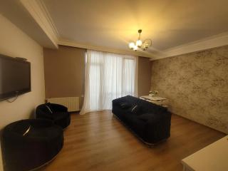 Luxury Apartment Opposite Vake Park Large Terrace - 2