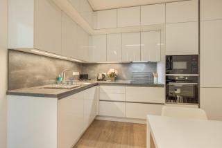 2BR-Private Parking-Balcony-Prague Center-Sleeps 6 - 9