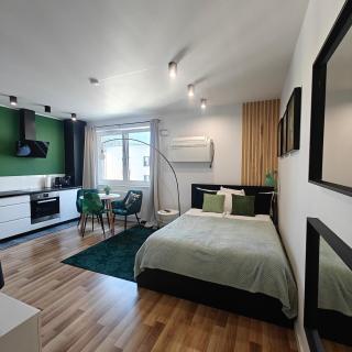 Modern, atmospheric apartment with air conditioning - 4