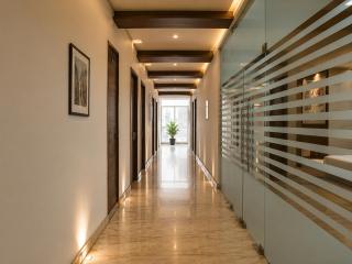 Hotel Vrindavan Sultanpur - 2
