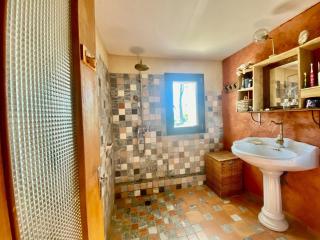 Stone farmhouse between Uzes, Nîmes, and Ales with pool - 9