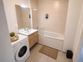 Lesquin Apartment, Airport, Secure Parking - 6
