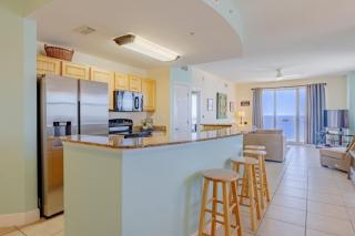 Three Bedroom Gulf Front Condo with Resort Amenities - 0