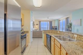 Three Bedroom Gulf Front Condo with Resort Amenities - 6