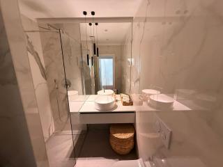 Modern Elegance Apartment with Garden and private parking Split - 7