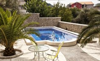 Villa Petrovac Guesthouse Rooms - 0