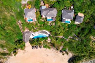 2011 - Bugam Villa - 0