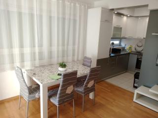 City Apartment with Balcony & Parking in Popovača by Destination Green Croatia - 2