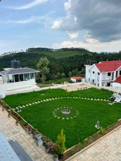 Monvel Stays, Ooty - 2
