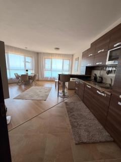 Cabacum Beach Residence - 9