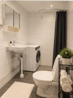 Bright & Cozy Ground Floor Apartment in Hässleholm - 6