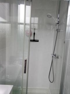 Beautiful 2 double bedrooms, 2 baths apartment - 1