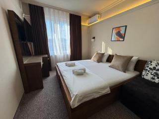 Hotel Lux - 5