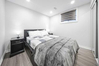 Bright Basement Suite w Parking near McLennan Park - 8