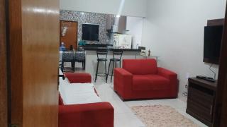Casa com varanda, garagem e cozinha completa - 3