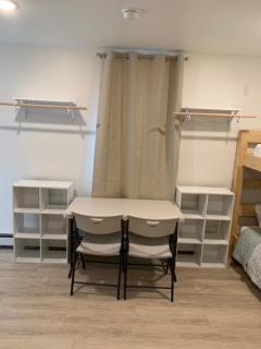 Pond Studio Apartments - 7