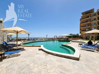 Beach front 2 bedrooms apartment - 6