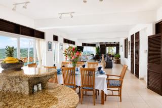 Hilltop Villa with great views out to sea - Villa Cadasse villa - 4